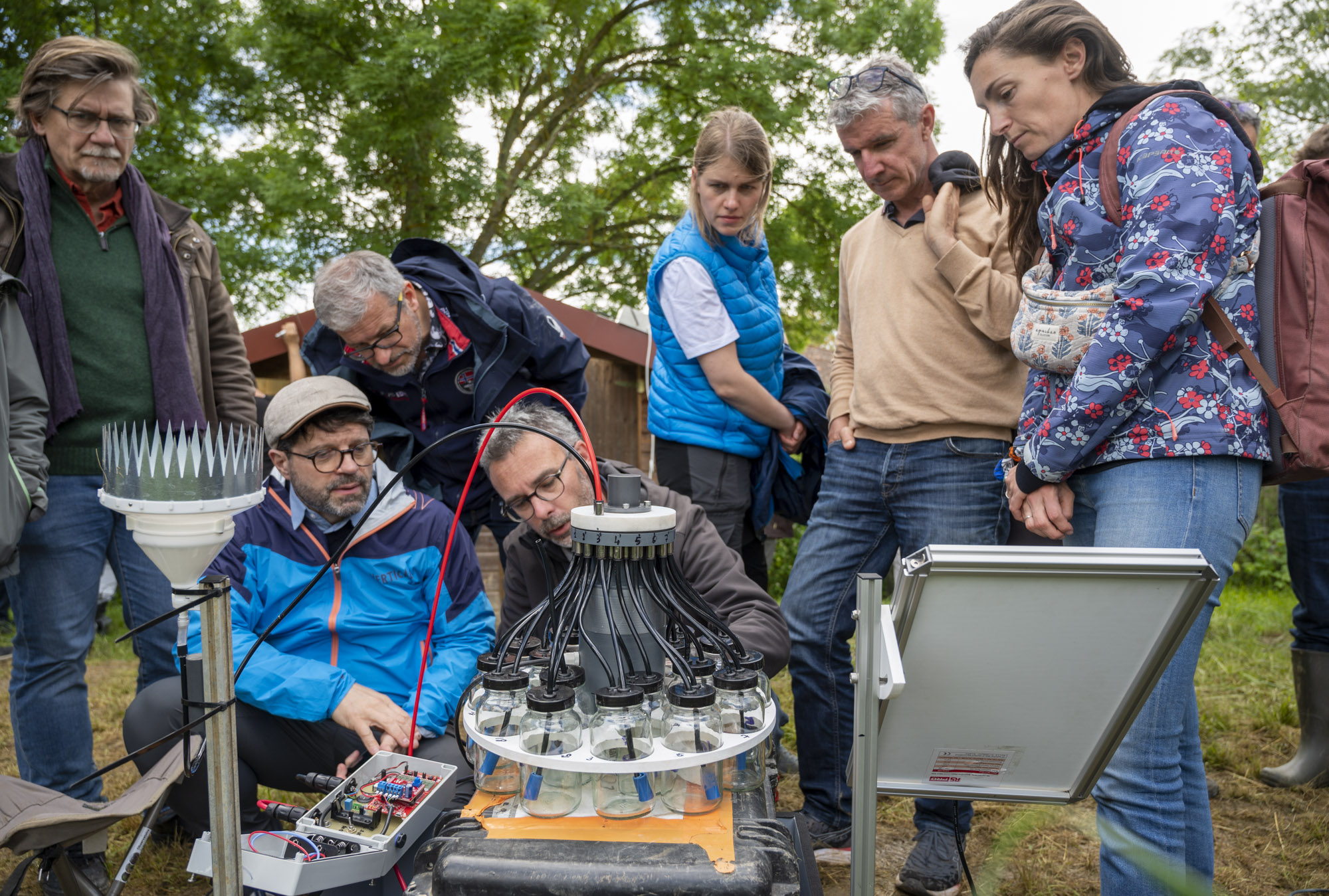 Démonstration d’un échantillonneur automatique pour l’étude fréquentielle des isotopes de l’eau de pluie sur le site Bassin Versant Expérimental Agricole de Montoussé à Auradé (BVEA)